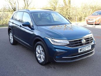 Volkswagen Tiguan 1.5 TSI Life Euro 6 (s/s) 5dr