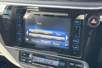 Toyota Auris 1.8 Hybrid Excel TSS CVT