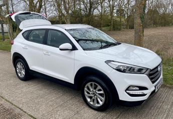 Hyundai Tucson 2.0 CRDi SE Nav 4WD Euro 6 5dr