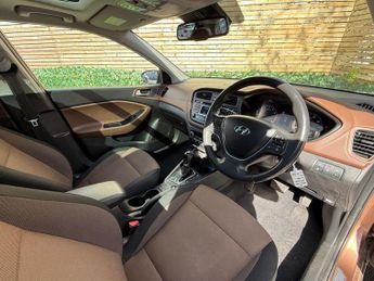 HYUNDAI I20 1.4 Premium SE Hatchback 5dr Petrol Auto Euro 6 (100 ps) 12 MONT