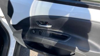 Toyota Aygo X 1.0 VVT-i Pure x-shift Euro 6 (s/s) 5dr