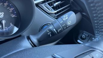 Toyota C-HR 1.8 VVT-h Design CVT Euro 6 (s/s) 5dr