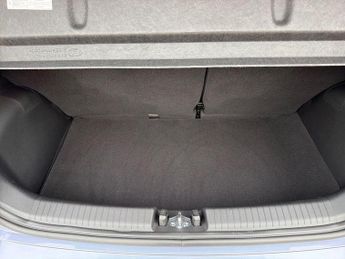 Hyundai i10 1.0 Premium Hatchback 5dr Petrol Auto Euro 6 (s/s) (63 ps)