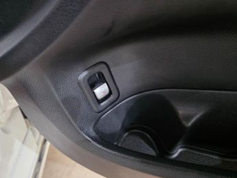 Mercedes-Benz C Class 2.0 C350e 6.4kWh Sport (Premium Plus) G-Tronic+ Euro 6 (s/s) 5dr