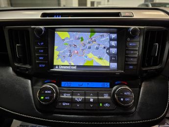 Toyota RAV4 2.5 VVT-h Design CVT Euro 6 (s/s) 5dr