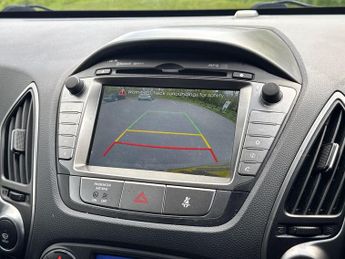Hyundai ix35 2.0 CRDi SE Auto 4WD Euro 5 5dr (Nav)