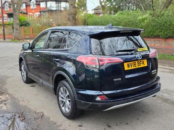 Toyota RAV4 2.5 VVT-h Icon Tech CVT Euro 6 (s/s) 5dr