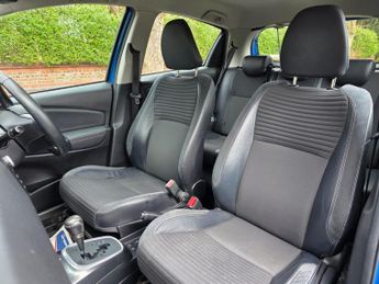 Toyota Yaris 1.5 VVT-h Excel E-CVT Euro 6 5dr (15in Alloy)