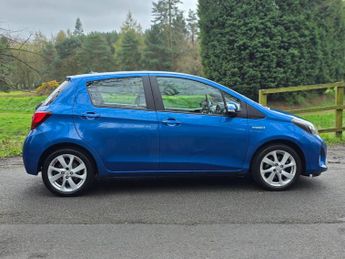 Toyota Yaris 1.5 VVT-h Excel E-CVT Euro 6 5dr (15in Alloy)