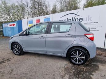 Toyota Yaris 1.5 VVT-h Icon Tech E-CVT Euro 6 (s/s) 5dr