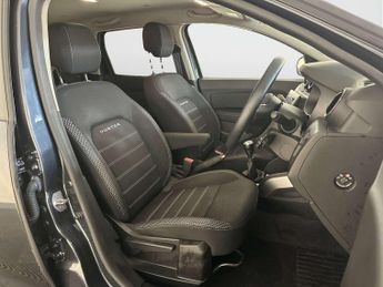 Dacia Duster 1.3 TCe Prestige SUV 5dr Petrol Manual Euro 6 (s/s) (130 ps)