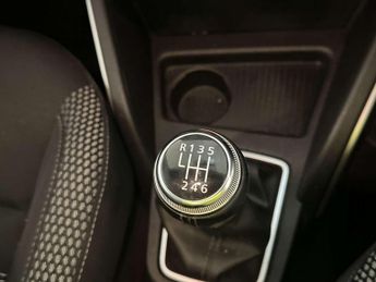 Dacia Duster 1.3 TCe Prestige SUV 5dr Petrol Manual Euro 6 (s/s) (130 ps)