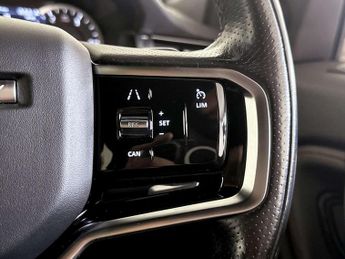 Land Rover Discovery Sport 2.0 D200 MHEV R-Dynamic S Plus Auto 4WD Euro 6 (s/s) 5dr