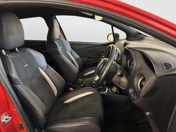 Toyota Yaris 1.5 VVT-h GR SPORT Hatchback 5dr Petrol Hybrid E-CVT Euro 6 (s/s