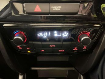 Suzuki Vitara 1.4 Boosterjet MHEV SZ5 SUV 5dr Petrol Hybrid Auto Euro 6 (s/s) 