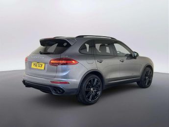 Porsche Cayenne 3.0 TD V6 SUV 5dr Diesel TiptronicS 4WD Euro 6 (s/s) (262 ps)