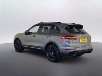 Porsche Cayenne 3.0 TD V6 SUV 5dr Diesel TiptronicS 4WD Euro 6 (s/s) (262 ps)