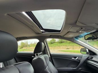 Honda Accord 2.4 i-VTEC EX Auto Euro 5 4dr