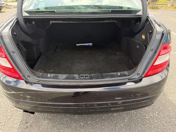 Mercedes-Benz C Class 1.6 C180K BlueEfficiency Sport Saloon 4dr Petrol Auto Euro 4 (15