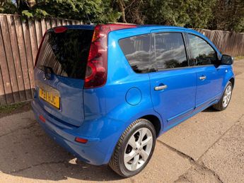 Nissan Note 1.6 16V Tekna Auto Euro 5 5dr