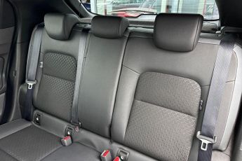 Nissan Juke 1.6 Hybrid (143ps) N-Connecta