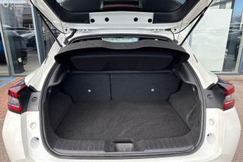 Nissan Juke 1.6 Hybrid (143ps) N-Connecta