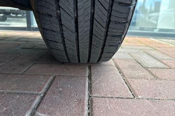 Nissan Juke 1.6 Hybrid (143ps) N-Connecta