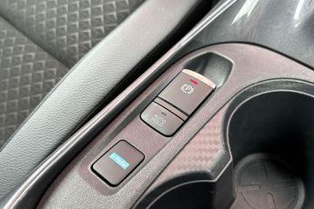 Nissan Juke 1.6 Hybrid (143ps) N-Connecta