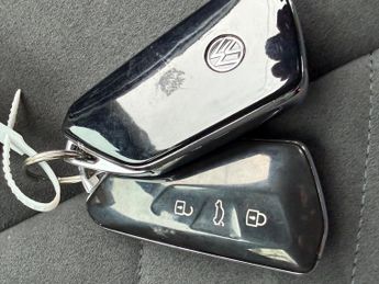 Volkswagen Golf 1.5 eTSI MHEV Style DSG Euro 6 (s/s) 5dr