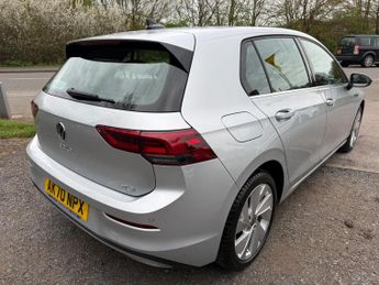 Volkswagen Golf 1.5 eTSI MHEV Style DSG Euro 6 (s/s) 5dr