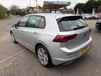 Volkswagen Golf 1.5 eTSI MHEV Style DSG Euro 6 (s/s) 5dr