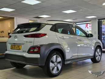 Hyundai KONA 39kWh SE Auto 5dr (10.5kW Charger)