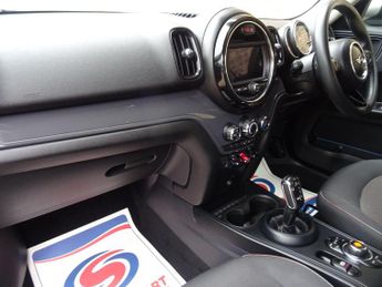 MINI Countryman 1.5 Cooper Classic Steptronic Euro 6 (s/s) 5dr