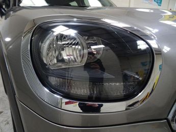 MINI Countryman 1.5 Cooper Classic Steptronic Euro 6 (s/s) 5dr