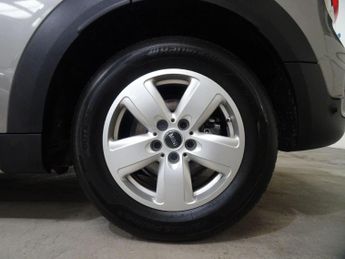 MINI Countryman 1.5 Cooper Classic Steptronic Euro 6 (s/s) 5dr