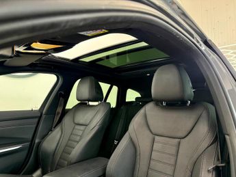 BMW 3 Series 2.0 330e 12kWh M Sport Pro Edition Touring Auto Euro 6 (s/s) 5dr