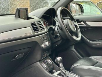 Audi Q3 2.0 TDI S line S Tronic quattro Euro 5 (s/s) 5dr