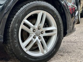 Audi Q3 2.0 TDI S line S Tronic quattro Euro 5 (s/s) 5dr