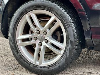 Audi Q3 2.0 TDI S line S Tronic quattro Euro 5 (s/s) 5dr