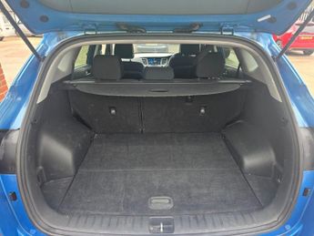 Hyundai TUCSON 2.0 CRDi SE Nav Auto 4WD Euro 6 5dr