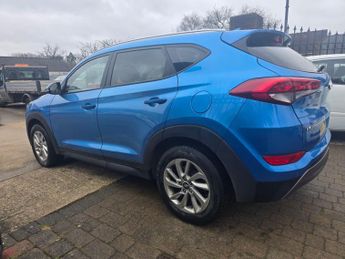 Hyundai TUCSON 2.0 CRDi SE Nav Auto 4WD Euro 6 5dr