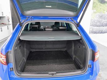 Skoda Superb 2.0 TDI SE L Executive DSG Euro 6 (s/s) 5dr