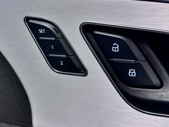 Audi Q7 3.0 TFSI V6 55 S line SUV 5dr Petrol Tiptronic quattro Euro 6 (s