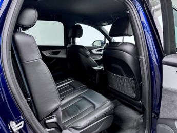 Audi Q7 3.0 TFSI V6 55 S line SUV 5dr Petrol Tiptronic quattro Euro 6 (s