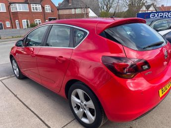 Vauxhall Astra 1.4 16v SRi Euro 5 5dr