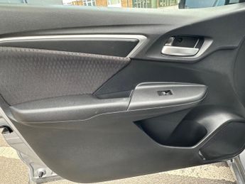 Honda Jazz 1.3 i-VTEC EX CVT Euro 6 (s/s) 5dr