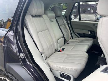 Land Rover Range Rover 4.4 SD V8 Autobiography Auto 4WD Euro 5 5dr