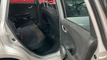 Honda Jazz 1.4 i-VTEC ES Plus CVT Euro 5 5dr