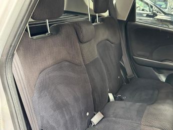 Honda Jazz 1.4 i-VTEC ES Plus CVT Euro 5 5dr