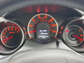 Honda Jazz 1.4 i-VTEC ES Plus CVT Euro 5 5dr